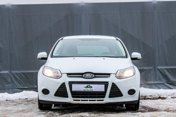 Ford Focus - Image 2