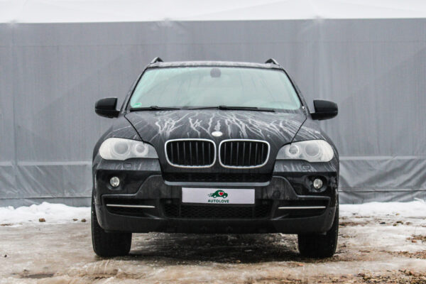 BMW X5 - Image 2