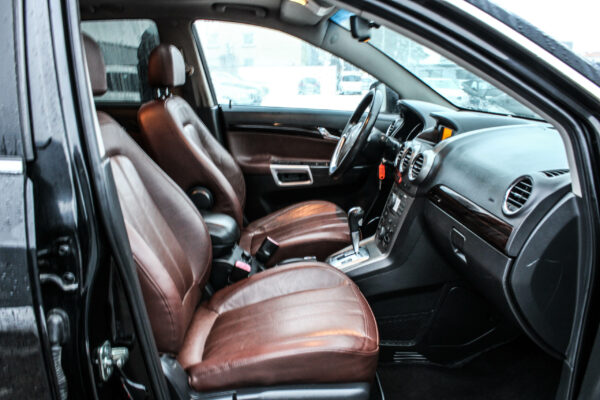 Opel Antara - Image 13