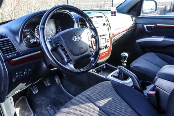 Hyundai Santa Fe - Image 6