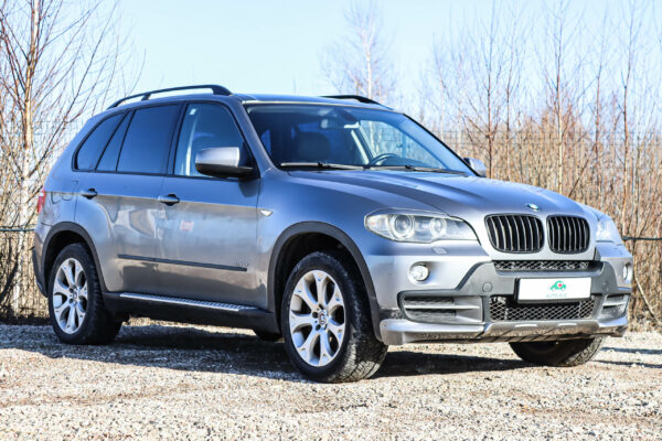 BMW X5 - Image 2