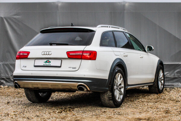 Audi A6 Allroad - Image 6