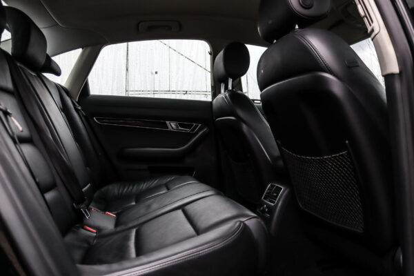 Audi A6 - Image 11