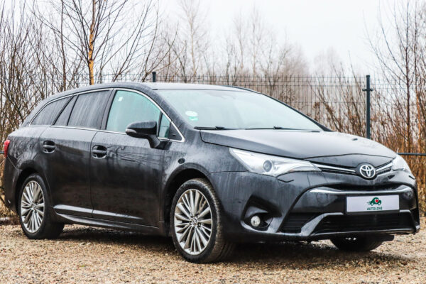 Toyota Avensis - Image 2