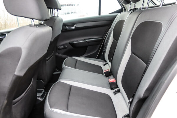 Skoda Fabia - Image 10