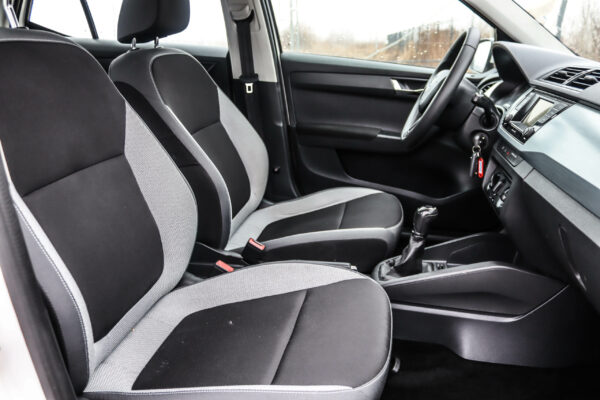 Skoda Fabia - Image 12