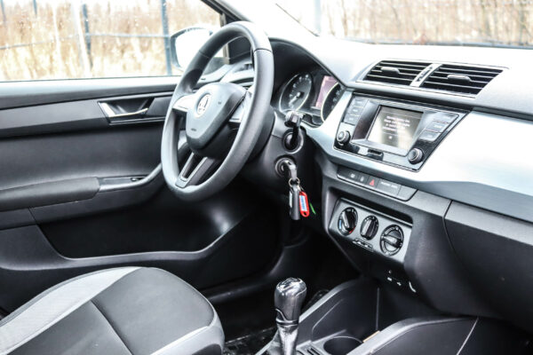 Skoda Fabia - Image 9