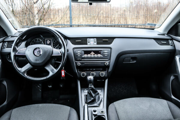 Skoda Octavia - Image 7