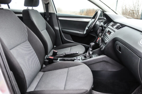 Skoda Octavia - Image 12