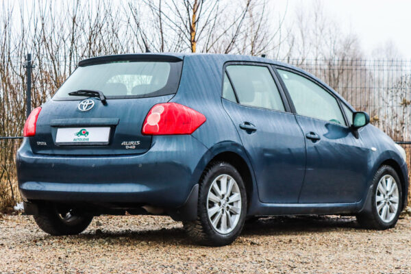 Toyota Auris - Image 3
