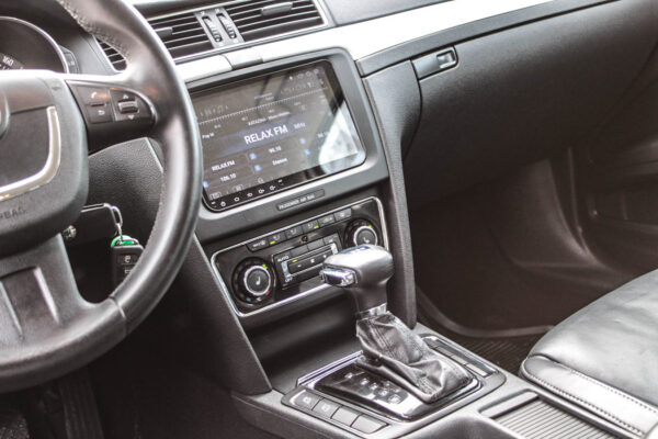 Skoda Superb - Image 8