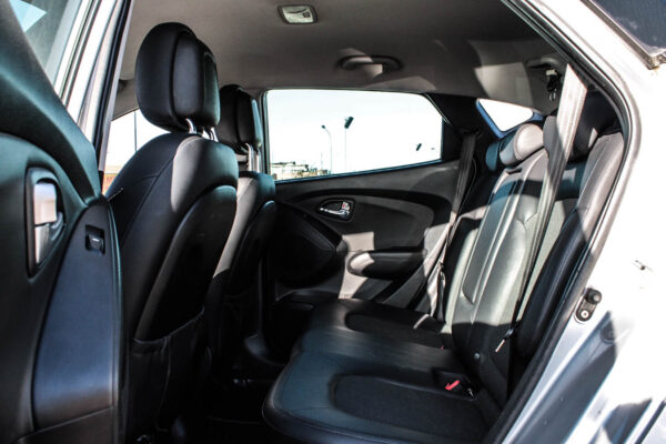 Hyundai IX35 - Image 11