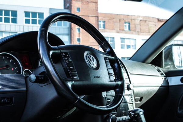 VW Touareg - Image 7