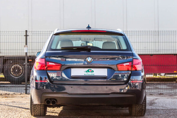 BMW 520 - Image 5