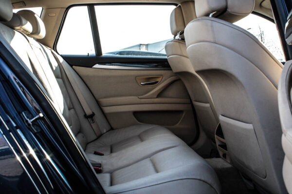 BMW 520 - Image 10