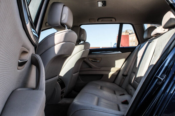 BMW 520 - Image 13