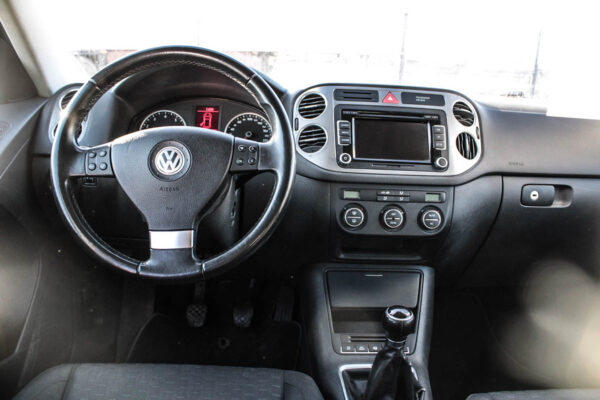 VW Tiguan - Image 9
