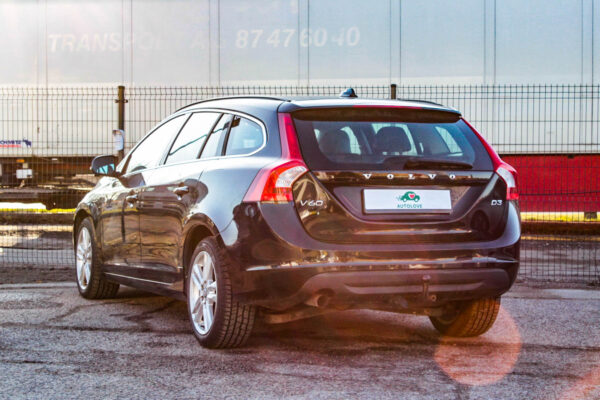 Volvo V60 - Image 6