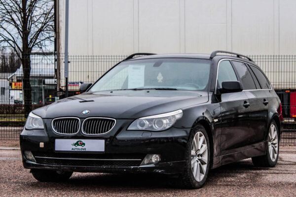 BMW 525
