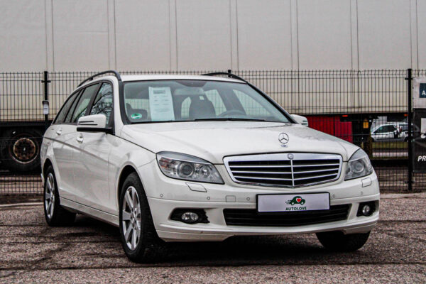 Mercedes-Benz C200 - Image 3