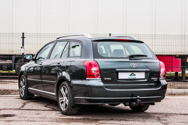 Toyota Avensis - Image 6