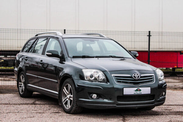 Toyota Avensis - Image 3