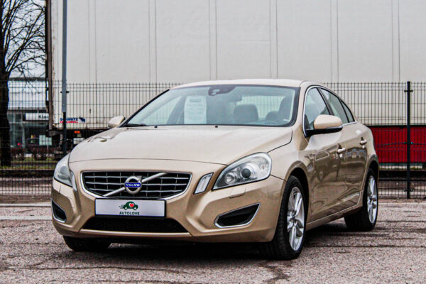 Volvo S60