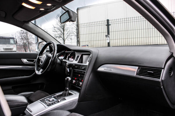 Audi A6 Allroad - Image 12
