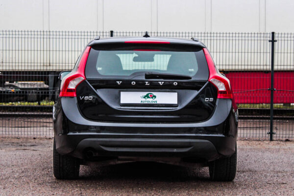 Volvo V60 - Image 5