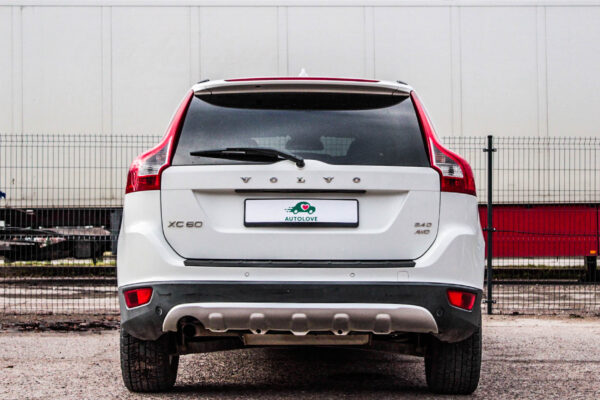 Volvo XC60 - Image 5