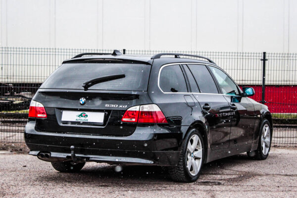 BMW 530XD - Image 4