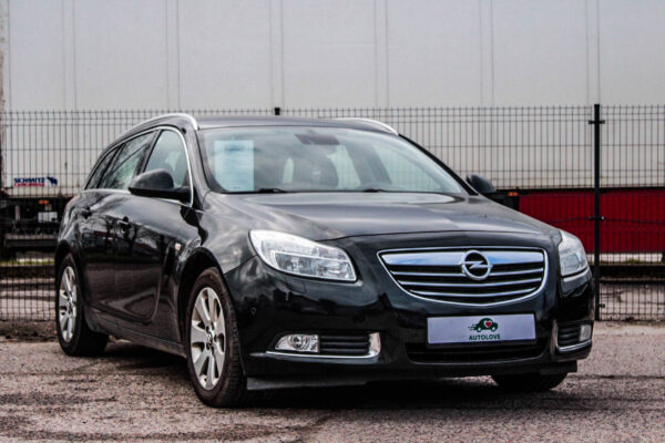 Opel Insignia - Image 3