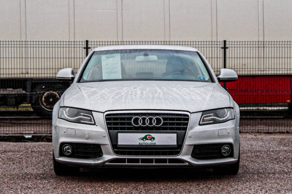 Audi A4 - Image 2