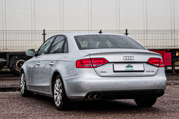 Audi A4 - Image 6