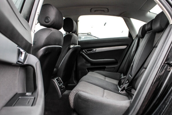 Audi A6 - Image 7