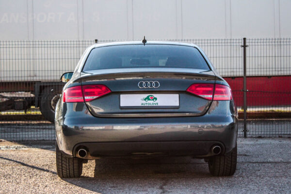 Audi A4 - Image 5