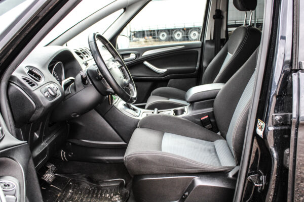 Ford S-MAX - Image 8