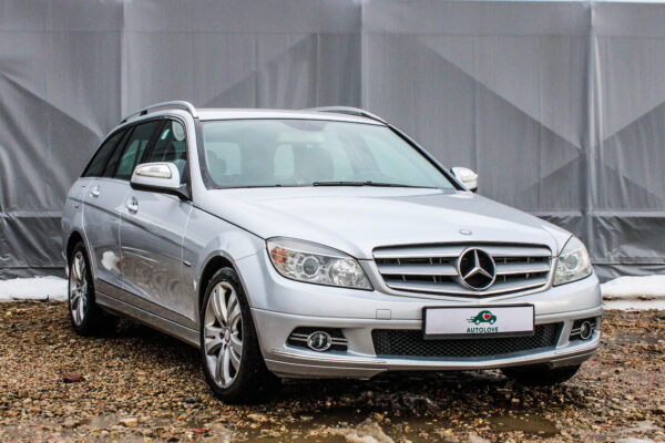 Mercedes C220 - Image 3
