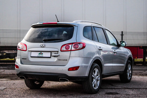 Hyundai Santa Fe - Image 6