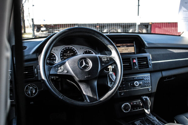 MB GLK350 - Image 7