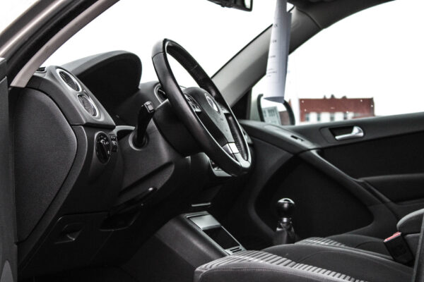 VW Tiguan - Image 8