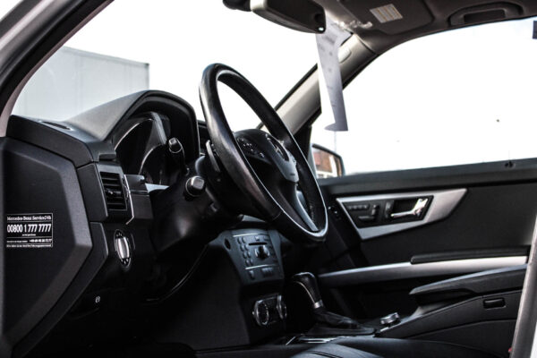 MB GLK320 - Image 8