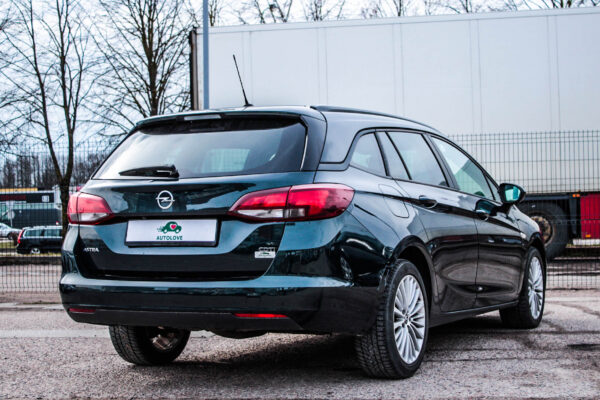 Opel Astra - Image 6