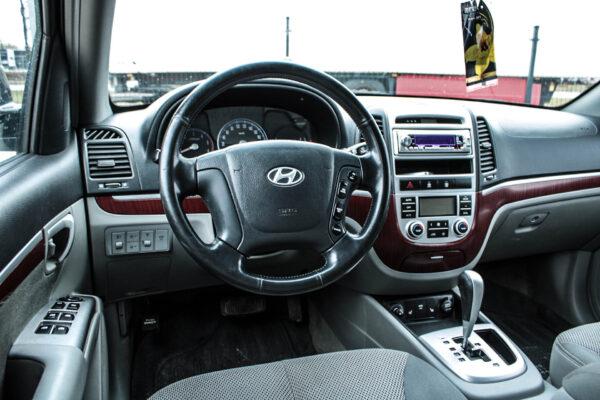 Hyundai Santa Fe - Image 7