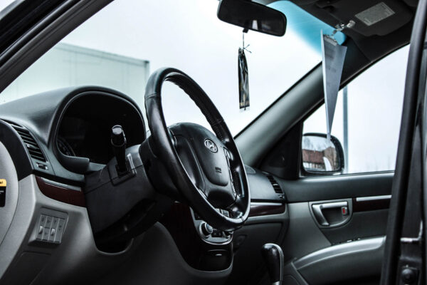 Hyundai Santa Fe - Image 9