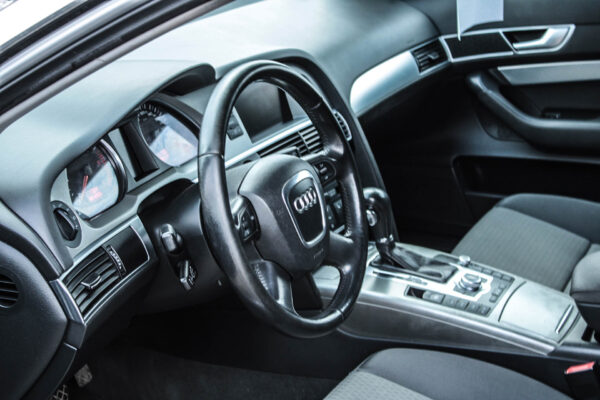 Audi A6 - Image 9