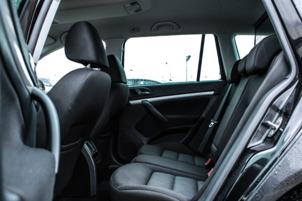 Skoda Octavia - Image 11