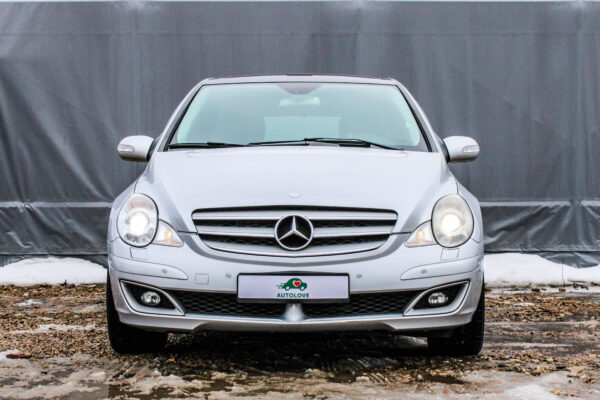 MB R320 - Image 2