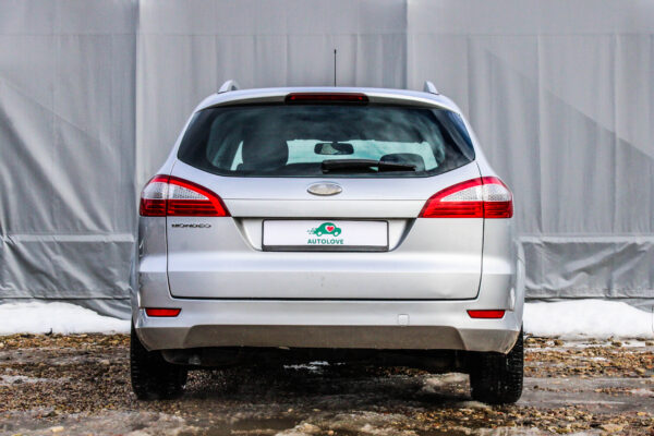 Ford Mondeo - Image 6