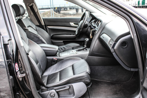 Audi A6 - Image 13